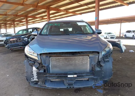 2020 Kia Sorento 2.4L Lx z USA, uszkodzony, nr VIN 5XYPG4A39LG637929